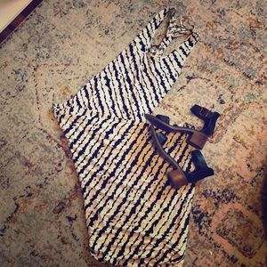 CALVIN KLEIN Maxi dress/black & White pattern/ LG